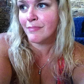 missbl (55) uit Merksplas (Antwerpen) wilt afspreken voor sex