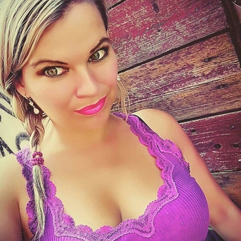 Shounne (28) uit Het Brussels Hoofdst