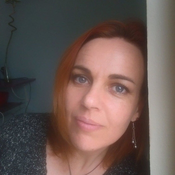 Veronneke (46) uit Zulte (Oost-vlaanderen) wilt afspreken voor sex