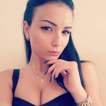 Annaalena (23) uit Vlaams-brabant