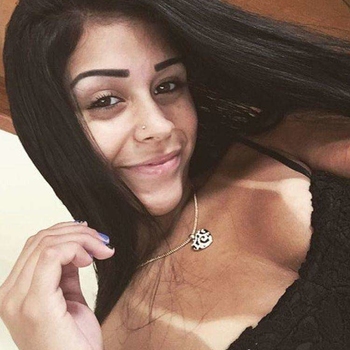 Janicegoeswild (29) uit Avelgem (West-vlaanderen) wilt afspreken voor sex