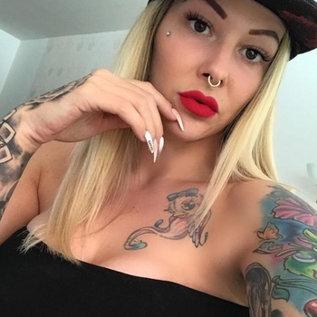Sunshinegirls (27) uit Essen (Antwerpen) wilt afspreken voor sex