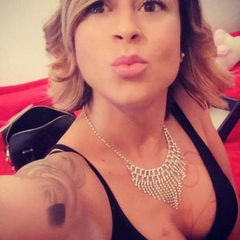 Sarinka (32) uit Brussel (Het Brussels Hoofdst) wilt afspreken voor sex