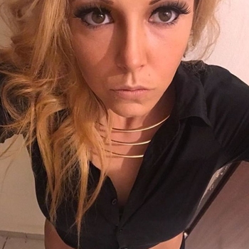 Evena (31) uit West-vlaanderen