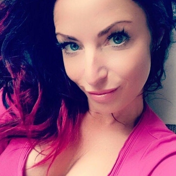 Yoloo (40) uit Damme (West-vlaanderen) wilt afspreken voor sex