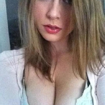 Lilalorvvvv (34) uit Antwerpen