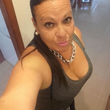 Arendje (47) uit Zandhoven (Antwerpen) wilt afspreken voor sex