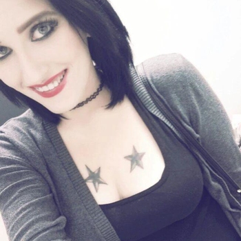 Tinaaa (28) uit Vorselaar (Antwerpen) wilt afspreken voor sex
