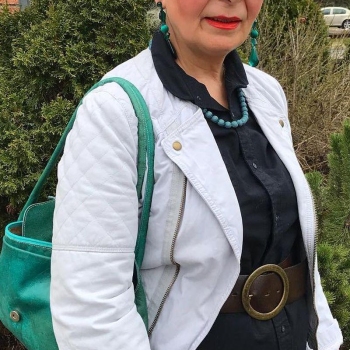 Yolaa (62) uit Waals-Brabant