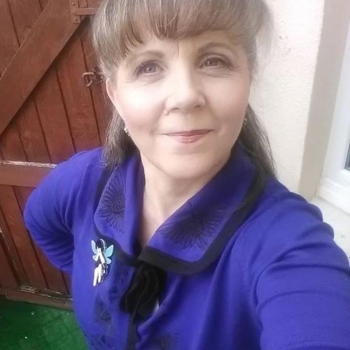 Enore (63) uit Vlaams-brabant