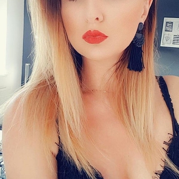 Sweetmelisssa (22) uit Waver (Waals-Brabant) wilt afspreken voor sex
