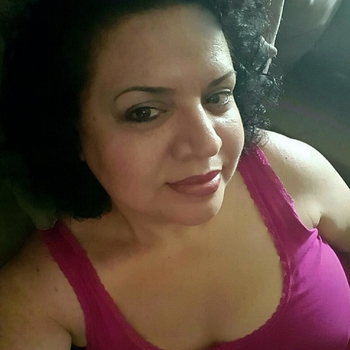Daimyy (57) uit Lichtervelde (West-vlaanderen) wilt afspreken voor sex